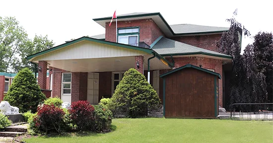 Travelling Stage Bowmanville